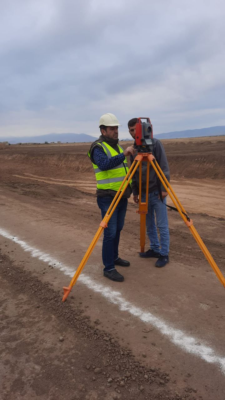 Geodeziya ölçmə avadanlıqlarının sahədə test edilməsi